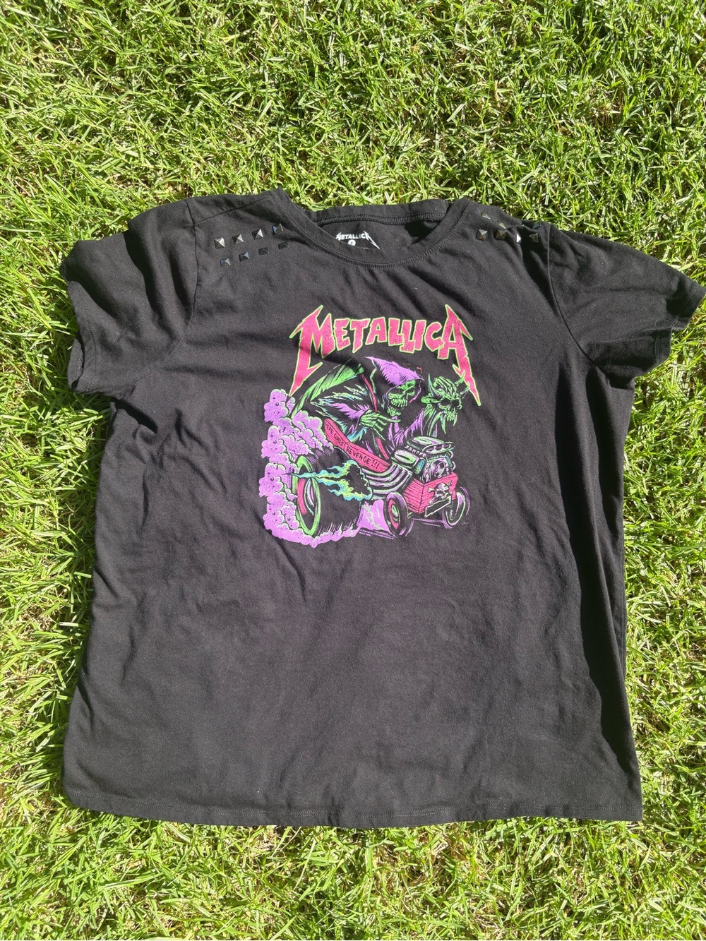 Metallica Black Short Sleeve Graphic Tee for Women studded shoulders